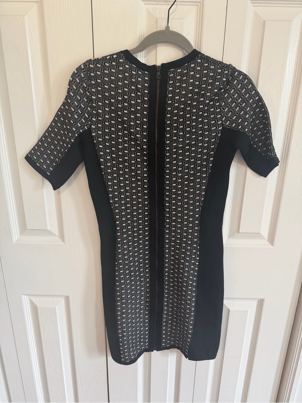 RAG & BONE Ingrid Print Short Sleeve Sweater Dress Size Small - Picture 4 of 5